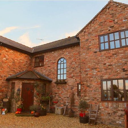 Bumbleberry Cottage Gresford Exteriör bild